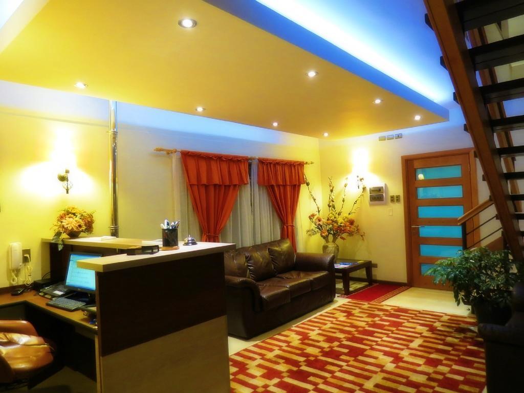 Hostal La Cumbre Temuco Buitenkant foto